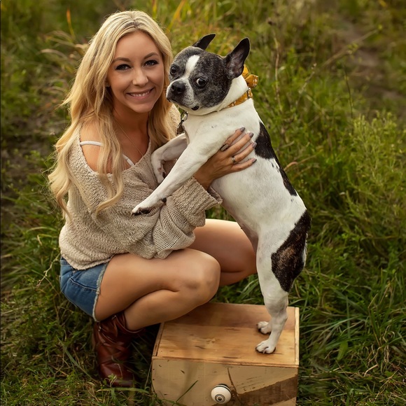 Meet your Posher, Meredith - Picture 1 of 1